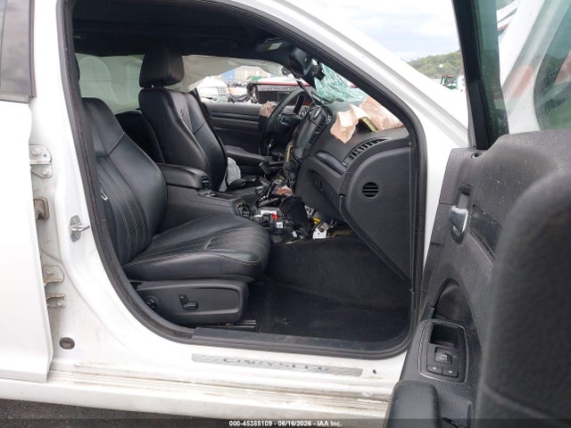 45385109 :رقم المزاد ، 2C3CCABG7EH380207 vin ، 2014 Chrysler 300 300s مزاد بيع