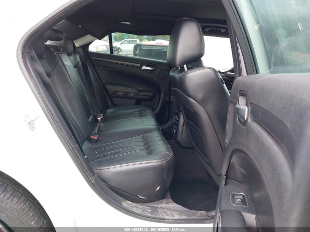 45385109 :رقم المزاد ، 2C3CCABG7EH380207 vin ، 2014 Chrysler 300 300s مزاد بيع