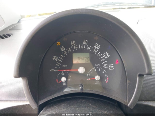 45385123 :رقم المزاد ، 3VWCK31C45M417429 vin ، 2005 Volkswagen New Beetle Gls مزاد بيع