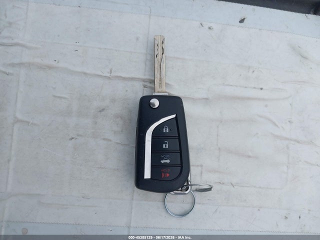 4T1G11AKXNU697187 Toyota CAMRY SE