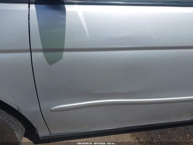 2004 Honda Odyssey Lx მანქანა იყიდება აუქციონზე, vin: 5FNRL185X4B010529, აუქციონის ნომერი: 45385134