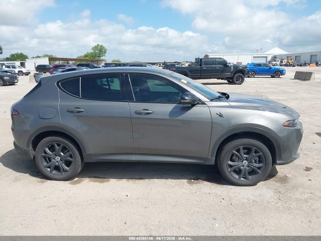 Продажа на аукционе авто 2023 Dodge Hornet Gt Awd, vin: ZACNDFAN3P3A06734, номер лота: 45385146