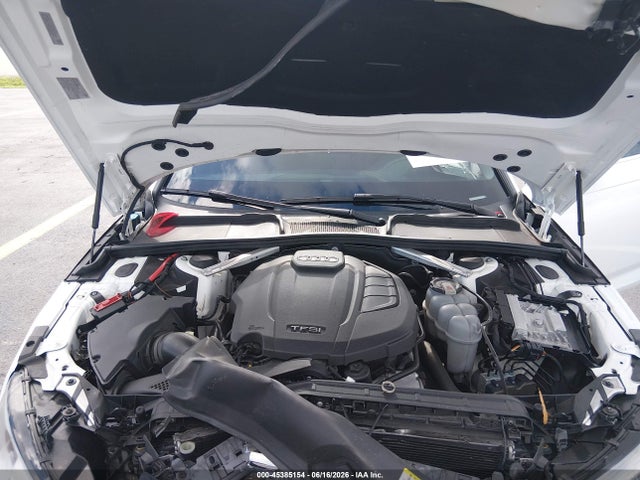 Aukcja sprzedaży 2019 Audi A4 45 Premium, vin: WAUDNAF47KA053663, numer aukcji: 45385154