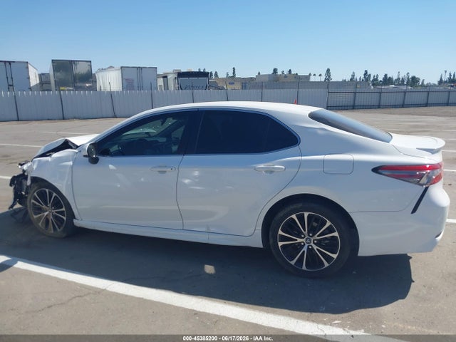 Toyota CAMRY SE 2018 JTNB11HK0J3049079 Image 18