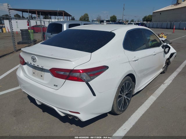 Toyota CAMRY SE 2018 JTNB11HK0J3049079 Image 4