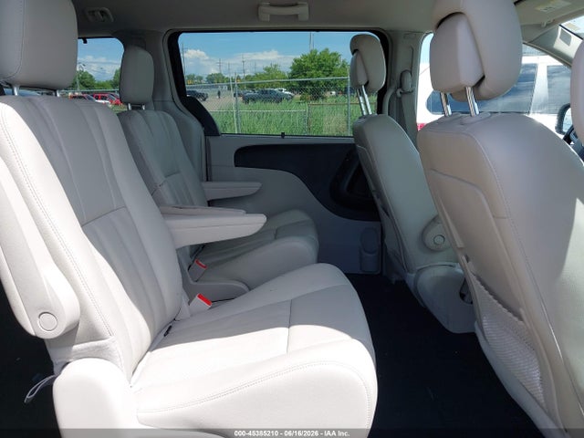 2014 Chrysler Town & Country Touring-l მანქანა იყიდება აუქციონზე, vin: 2C4RC1CG2ER461601, აუქციონის ნომერი: 45385210