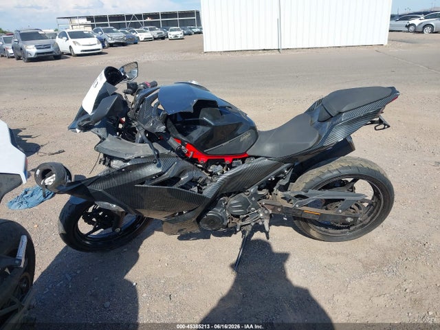 Kawasaki EX400 2021 JKAEXKH13MDAC2284 Image 14