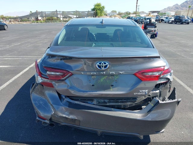 4T1K31AK9NU580639 Toyota Camry Xse Hybrid