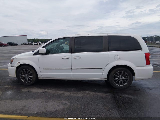 Продаж на аукціоні авто 2015 Chrysler Town & Country S, vin: 2C4RC1HG4FR710734, номер лоту: 45385296