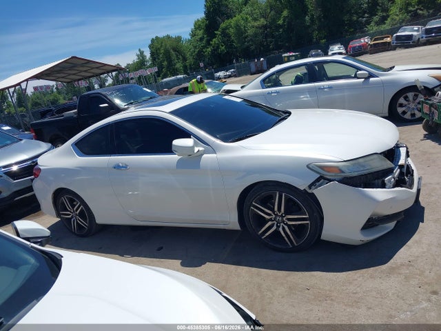 Продаж на аукціоні авто 2017 Honda Accord Touring V6, vin: 1HGCT2B08HA004611, номер лоту: 45385305
