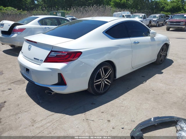 Продаж на аукціоні авто 2017 Honda Accord Touring V6, vin: 1HGCT2B08HA004611, номер лоту: 45385305