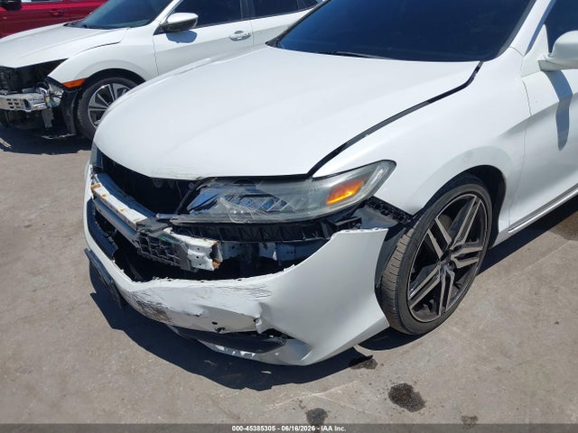 Продаж на аукціоні авто 2017 Honda Accord Touring V6, vin: 1HGCT2B08HA004611, номер лоту: 45385305