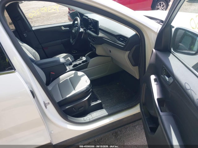 Auction sale of the 2024 Ford Escape Platinum, vin: 1FMCU9JA3RUB33687, lot number: 45385350