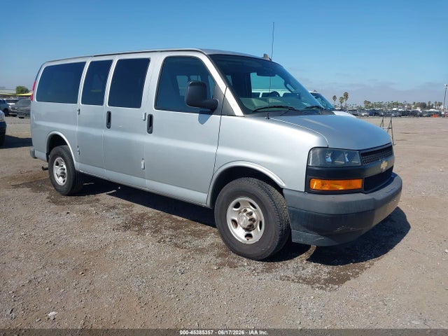 Chevrolet Express 2500 Ls 2019 1GAWGEFG2K1282252 Image 1
