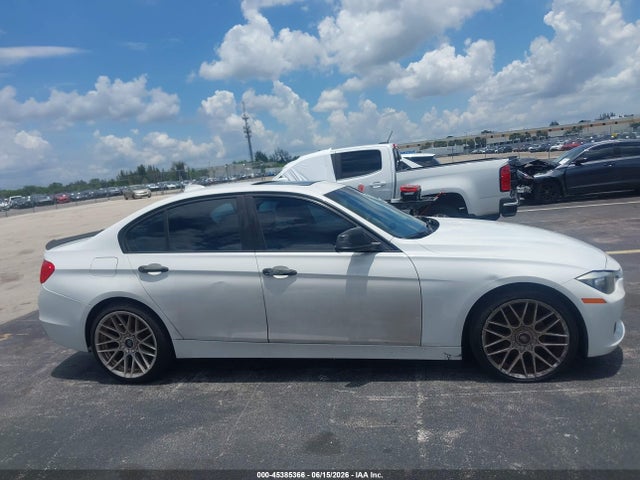 2015 Bmw 320i მანქანა იყიდება აუქციონზე, vin: WBA3B1G56FNT06515, აუქციონის ნომერი: 45385366