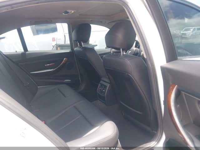 2015 Bmw 320i მანქანა იყიდება აუქციონზე, vin: WBA3B1G56FNT06515, აუქციონის ნომერი: 45385366