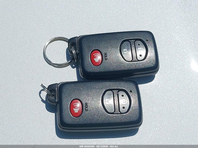 2011 Toyota Prius Three მანქანა იყიდება აუქციონზე, vin: JTDKN3DU3B0255382, აუქციონის ნომერი: 45385388