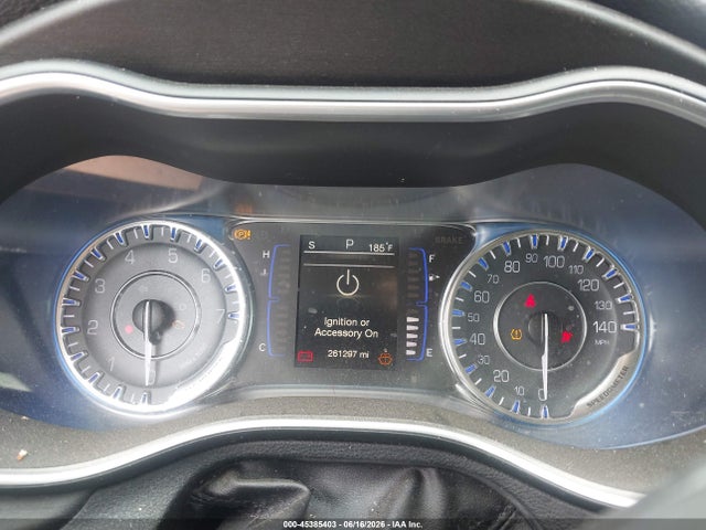 Продаж на аукціоні авто 2016 Chrysler 200 Limited, vin: 1C3CCCAB0GN138953, номер лоту: 45385403