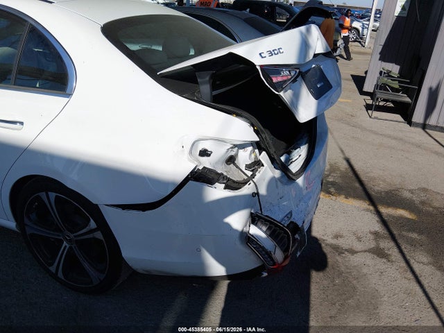 Aukcja sprzedaży 2024 Mercedes-benz C 300, vin: W1KAF4GB8RR164547, numer aukcji: 45385405