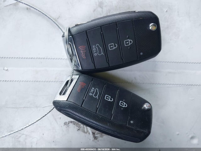 KIA SOUL + 2016 KNDJP3A53G7354947 Image 11