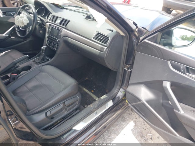 2017 Volkswagen Passat 1.8t R-line მანქანა იყიდება აუქციონზე, vin: 1VWDT7A31HC040928, აუქციონის ნომერი: 45385440