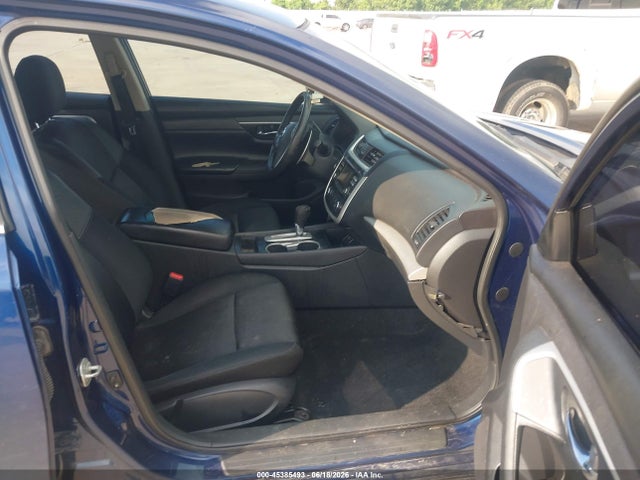 2016 Nissan Altima 2.5 Sr მანქანა იყიდება აუქციონზე, vin: 1N4AL3AP8GC227265, აუქციონის ნომერი: 45385493