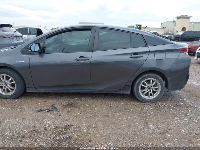Toyota Prius Four 2017 JTDKARFU5H3047779 Image 14