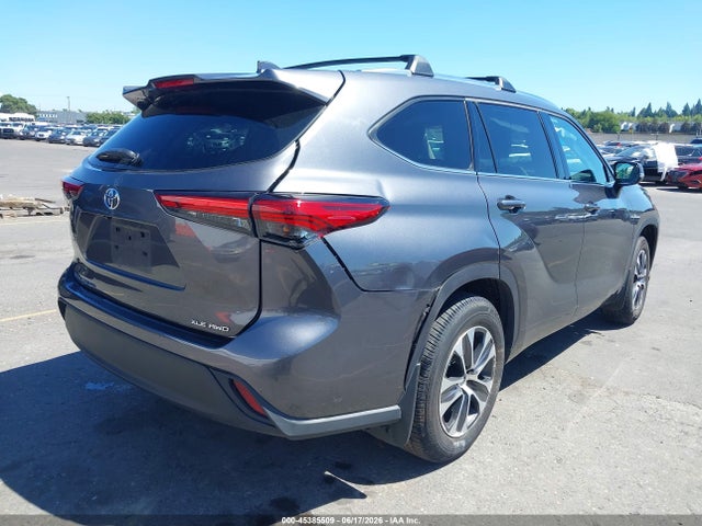 5TDGZRBH9MS557956 Toyota Highlander Xle