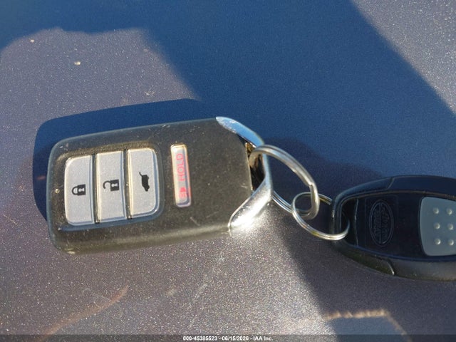 Honda PILOT LX 2016 5FNYF6H16GB027197 Image 11