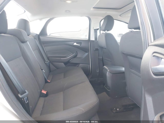 Ford FOCUS SE 2015 1FADP3F22FL325544 Image 8