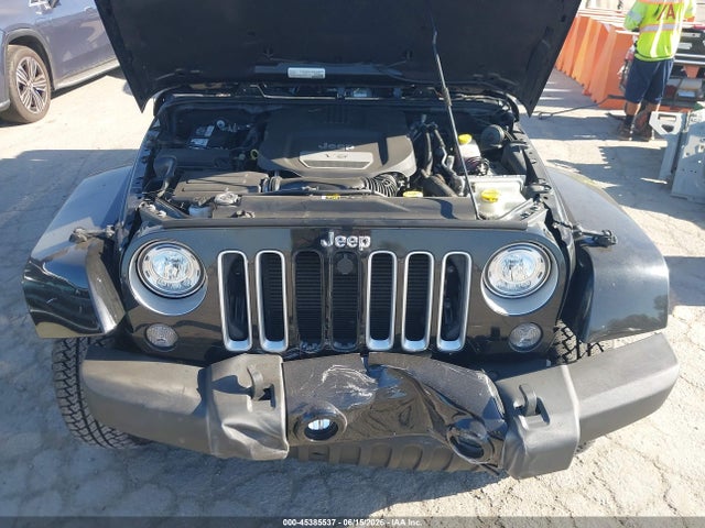 1C4AJWBGXHL661687 Jeep Wrangler Sahara 4x4