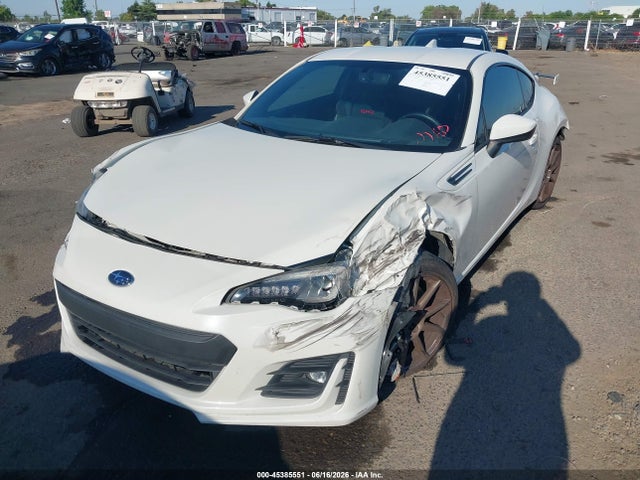 Subaru Brz Limited 2017 JF1ZCAC18H9603011 Image 2