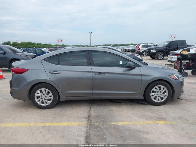 Hyundai ELANTRA SE 2018 5NPD74LF2JH398482 Image 13