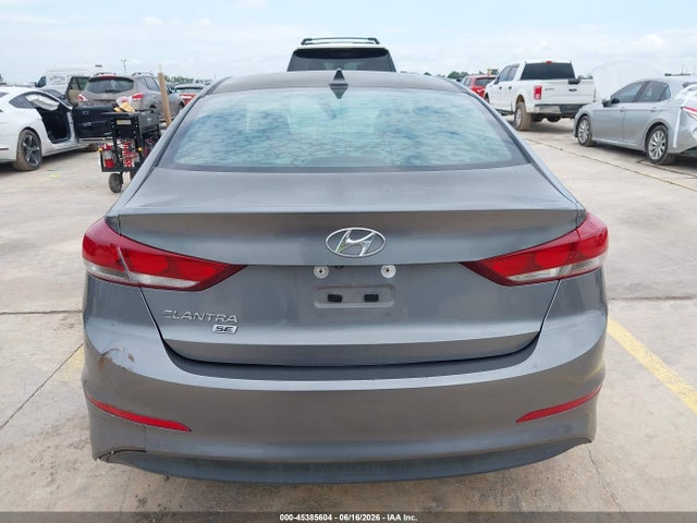 Hyundai ELANTRA SE 2018 5NPD74LF2JH398482 Image 16