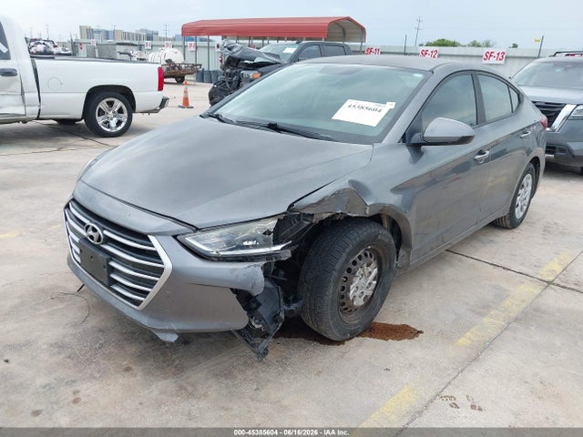 Hyundai ELANTRA SE 2018 5NPD74LF2JH398482 Image 2