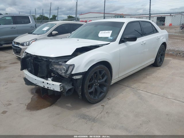 Aukcja sprzedaży 2023 Chrysler 300 Touring, vin: 2C3CCAAG9PH577495, numer aukcji: 45385606
