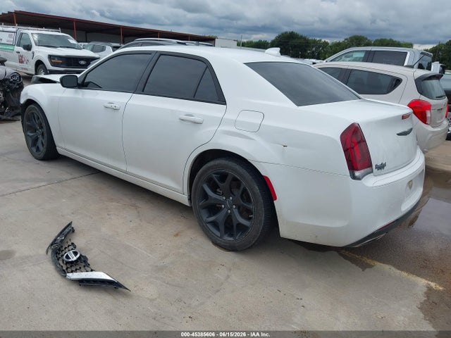 Aukcja sprzedaży 2023 Chrysler 300 Touring, vin: 2C3CCAAG9PH577495, numer aukcji: 45385606