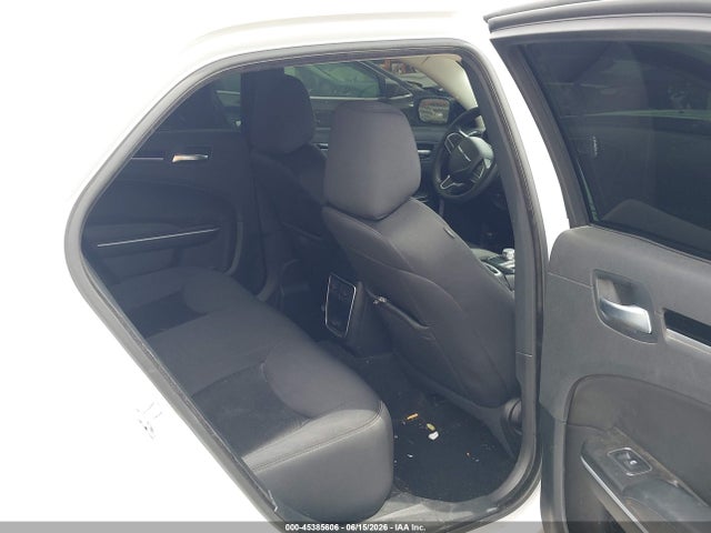 Aukcja sprzedaży 2023 Chrysler 300 Touring, vin: 2C3CCAAG9PH577495, numer aukcji: 45385606