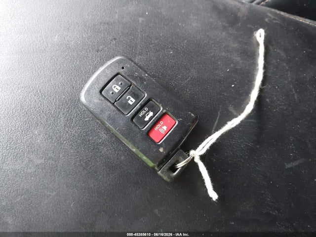 4T1BD1EB5GU051053 Toyota Avalon Hybrid Limited