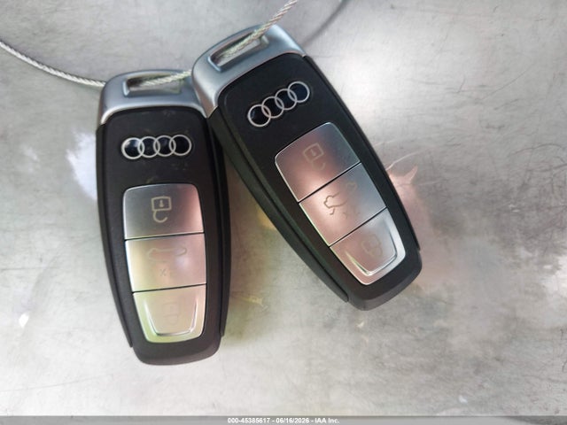 Продаж на аукціоні авто 2026 Audi A3 Premium 40 Tfsi Quattro S Tronic, vin: WAUGUDGY4TA097530, номер лоту: 45385617