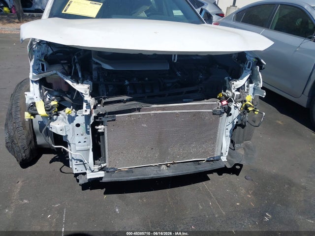 JTHY3JBH9K2018005 Lexus UX 200