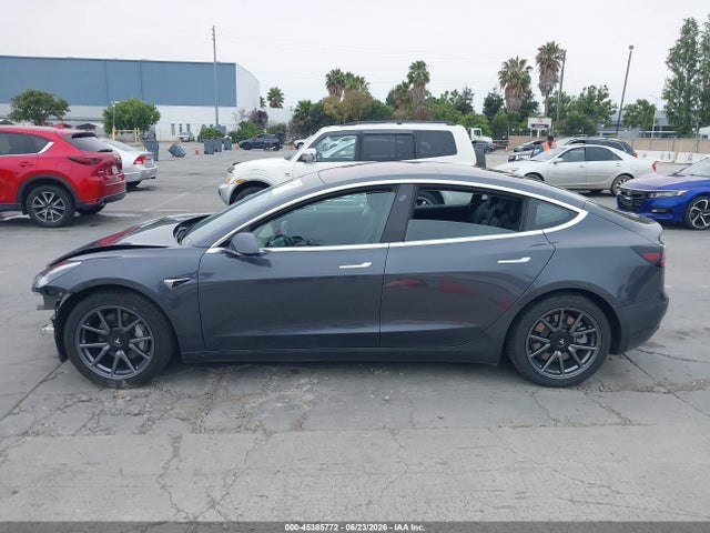 Продажа на аукционе авто 2018 Tesla Model 3 Long Range/performance, vin: 5YJ3E1EB6JF089834, номер лота: 45385772