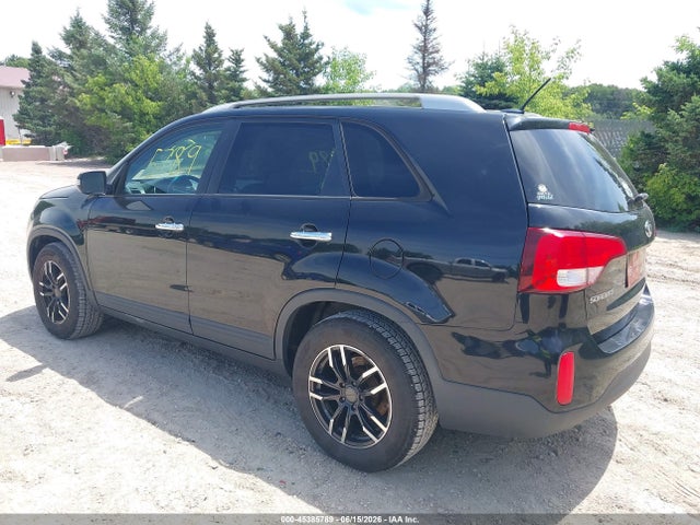 2015 Kia Sorento Lx მანქანა იყიდება აუქციონზე, vin: 5XYKT3A68FG570075, აუქციონის ნომერი: 45385789