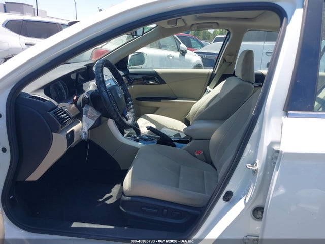 1HGCR2F77HA065843 Honda ACCORD EX