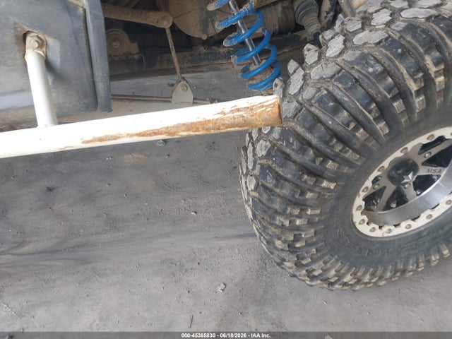 Polaris Rzr Xp 4 1000 Eps 2017 3NSVFE997HF917600 Image 16