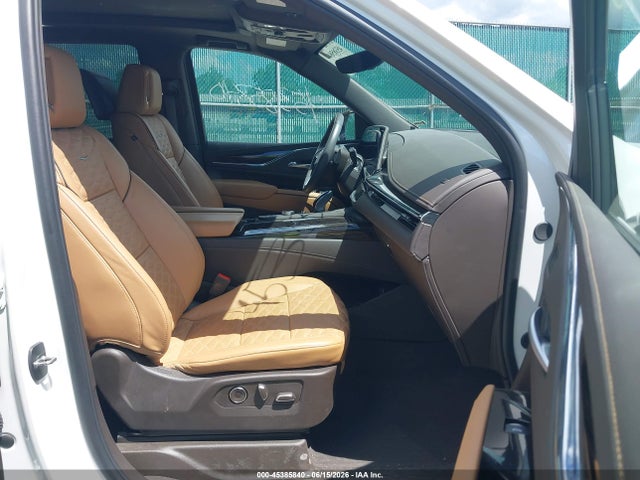 Продажа на аукционе авто 2024 Cadillac Escalade 4wd Premium Luxury, vin: 1GYS4CKL0RR355338, номер лота: 45385840