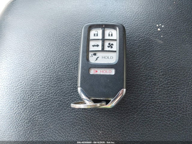 JHMZC5F33JC015717 Honda Clarity Plug-in Hybrid Touring