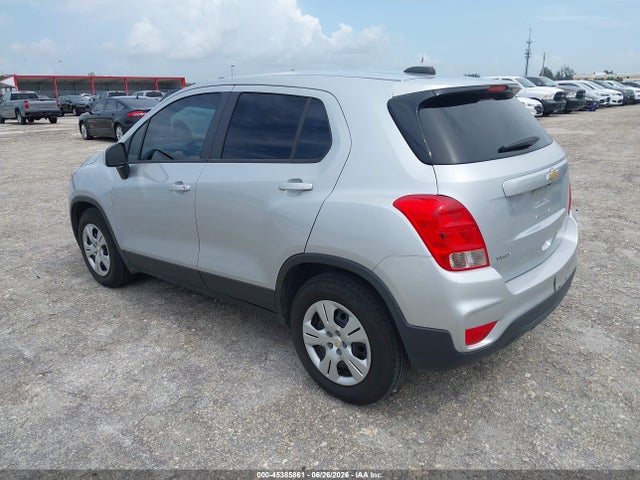 Chevrolet TRAX LS 2018 3GNCJKSB3JL352411 Image 3