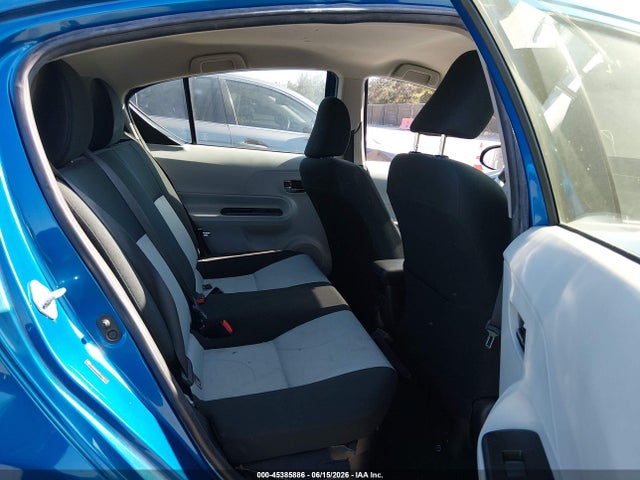 Toyota Prius C Two 2014 JTDKDTB37E1065712 Image 8