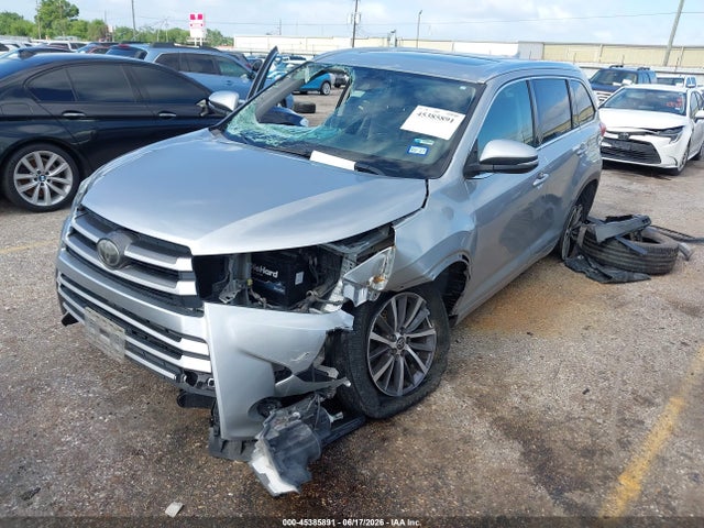 2017 Toyota Highlander Xle მანქანა იყიდება აუქციონზე, vin: 5TDKZRFH2HS512447, აუქციონის ნომერი: 45385891